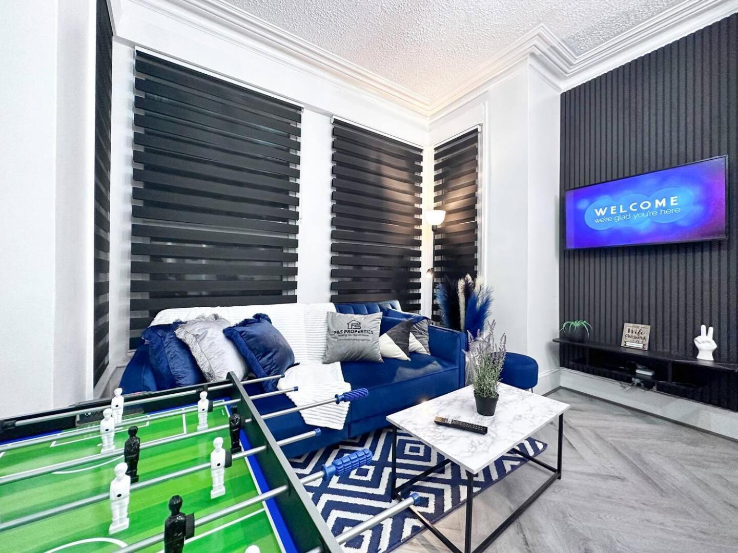 Swanky Seaside Sanctuary W Foozeball - Southend Extérieur photo